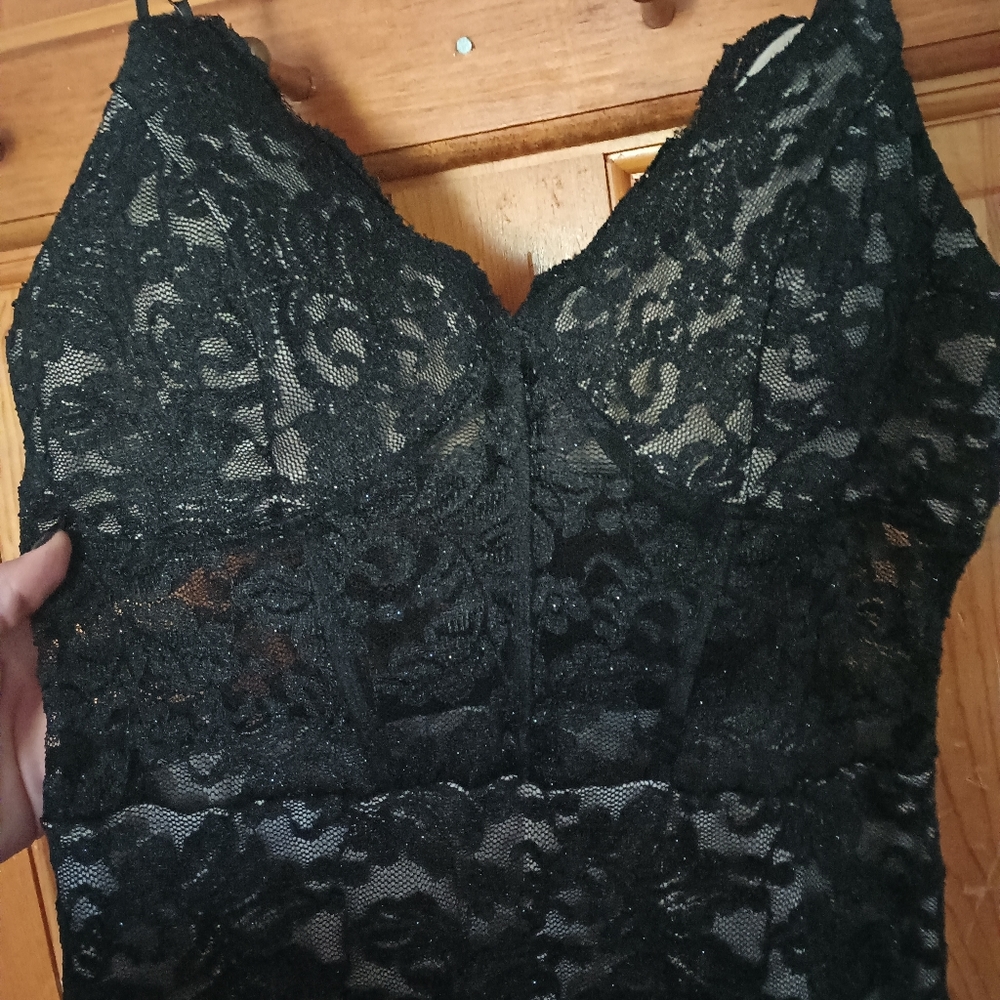 Dress - Picture 4 of 6